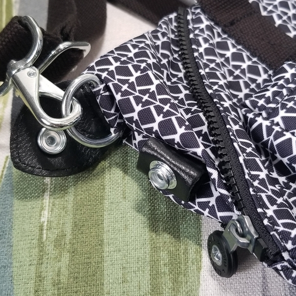 Kipling Art Mini Printed Shoulder Bag In Black And White K Pattern - Picture 7 of 14